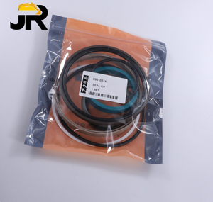 ชุดซีลกระบอกสูบยกแบบเอียง 998-10374 สำหรับรถแบคโฮล JCB 426 436 <span class=keywords><strong>456</strong></span> - Product Image 1