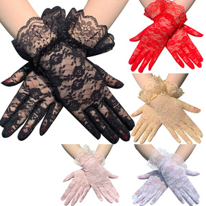 Nouveauté <span class=keywords><strong>Gants</strong></span> courts en <span class=keywords><strong>dentelle</strong></span> noir blanc rouge <span class=keywords><strong>Gants</strong></span> de mariée pas chers pour la mariée Guantes - Product Image 1