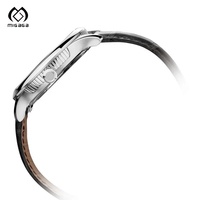 Montre tendance personnalisée, nouveau design, OEM, montre squelette automatique en cuir lumineux pour hommes