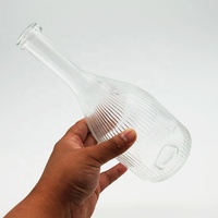 Vente en gros usine : Bouteilles à col long haut de gamme de 100 ml, 200 ml, 700 ml avec couvercles pour vin, boissons et whisky