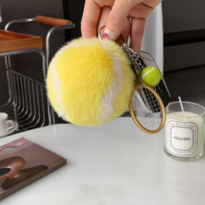 Llavero <span class=keywords><strong>de</strong></span> peluche con forma <span class=keywords><strong>de</strong></span> raqueta <span class=keywords><strong>de</strong></span> <span class=keywords><strong>tenis</strong></span>, pompón <span class=keywords><strong>de</strong></span> piel, bola peluda a rayas rosas, colgante <span class=keywords><strong>de</strong></span> mini pelota deportiva, adorno <span class=keywords><strong>de</strong></span> lujo para bolso, venta al por mayor - Product Image 4