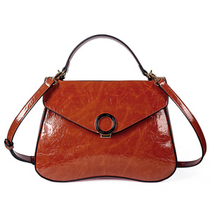 حقائب نسائية جديدة مصممة حسب الطلب من الجلد الصناعي المشمع، حقائب يد أنيقة بتصميم صلب، حقائب كتف للسيدات - Product Image 1