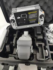 Drone commercial Matrice 4T 4E avec caméra 4K UHD, lumières LED, matériau plastique, moteur sans balais, pliable, télécommande pour débutants, gyroscope 4 axes - Product Image 2