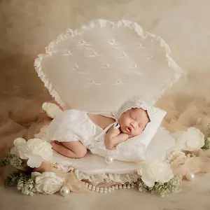 תינוק מציג מעטפת סטודיו צילום אבזרי צילום רקע קונכייה פניני כתר בגדי נושא סט אבזרי צילום יילוד