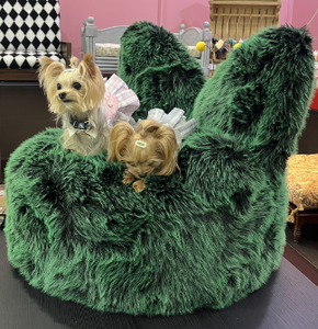 프리미엄 클래식 애완동물 소파 침대 나무 베이스 소형견 플러시 침대 소파 고품질 스펀지 애완동물 침대 - Product Image 1