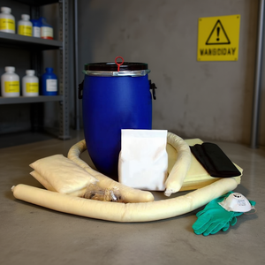 Kit de detención de derrames para productos químicos en envases cilíndricos con manguera y equipo de protección - Product Image 3