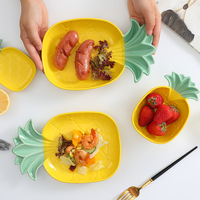 Assiette en céramique en forme d'ananas classique nordique personnalisé maison petit déjeuner salade Dessert assiette de légumes assiette de repas mignonne