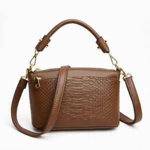 Sac fourre-tout à bandoulière pour femme, nouvelle arrivée, cuir synthétique de qualité supérieure, grande taille, imperméable, sac à main tendance, utilisation en extérieur - Product Image 1