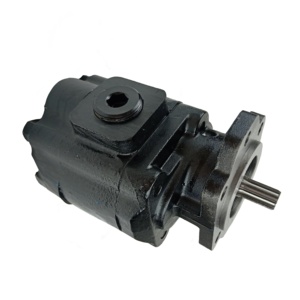 Pompe à engrenages hydraulique triple série P30 P31 P50 P51 P350 P365 pour tracteur - Product Image 1