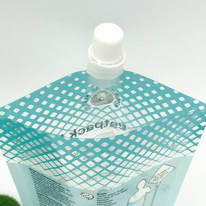 Impression personnalisée 550ml Emballage en plastique PE écologique Sac thermoscellé Pochette debout avec bec verseur pour liquide - Product Image 2