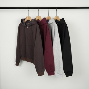 Hoodies d'hiver pour hommes, coupe courte et carrée, personnalisés, avec broderie de créateur à motif écossais, fermeture éclair, intérieur uni à carreaux, manches courbées côtelées - Product Image 2