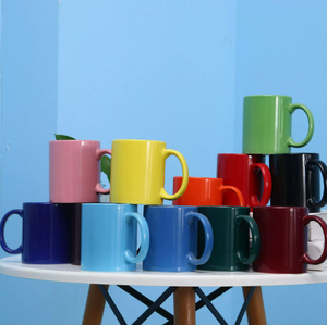 แก้วกาแฟเซรามิคพิมพ์ลายโลโก้ตามสั่ง แก้วเซรามิคหลากสีสัน ของขวัญสำหรับสำนักงาน บ้าน โรงแรม - Product Image 1