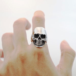 Skull <b>Ring</b> For Men <b>Titanium</b> Steel Bold Index Finger <b>Ring</b> Retro Style Hip Hop Jewelry Gift - Product Image 2