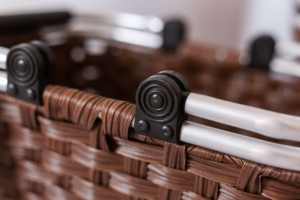 Petits paniers tissés pliables mignons de panier de pique-nique en plastique pour le stockage pour des pique-niques - Product Image 5