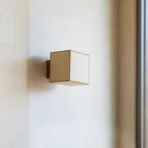 Lámpara de pared cuadrada de 23 cm, luz LED acrílica blanca para sala de estar, dormitorio, estudio - Product Image 1