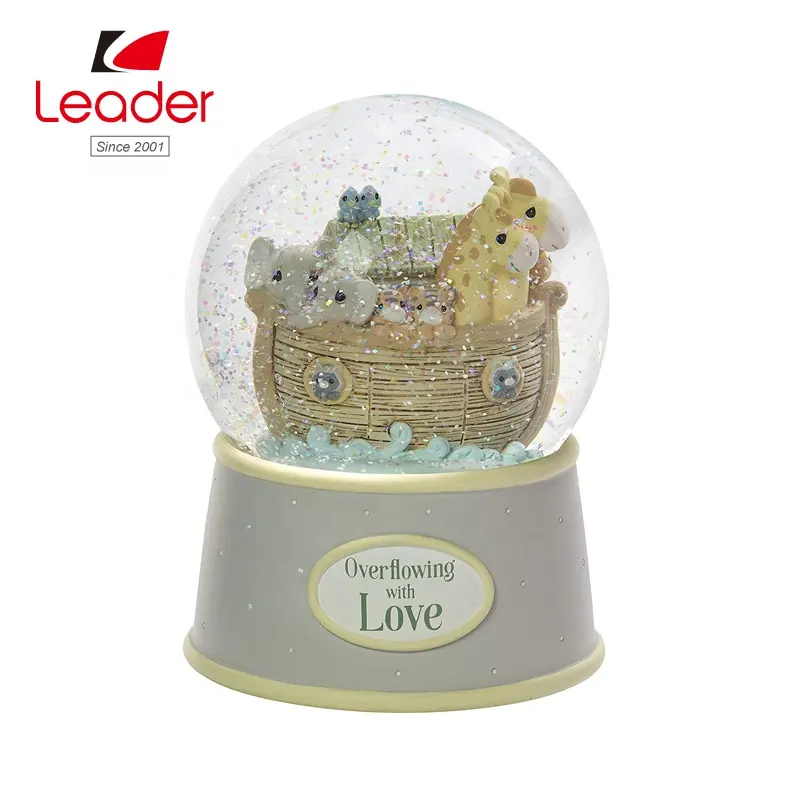 ของขวัญส่งเสริมการขาย Polyresin Custom Snowglobe แก้ว Snowball สัตว์ Snow Globe