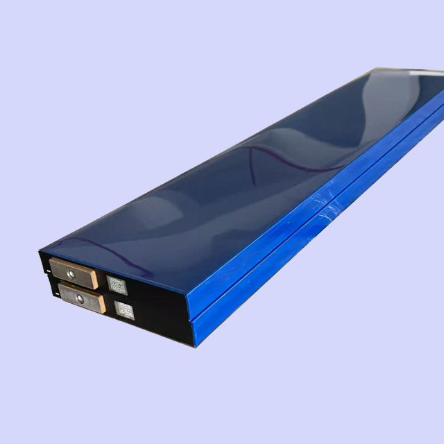 High Quality LiFePO4 Blade Cell 3.2V 164.5AH 580MM Large Capacity Grade Aluminum Casing 4000-Cycle Life Battery for RVs 10-35C