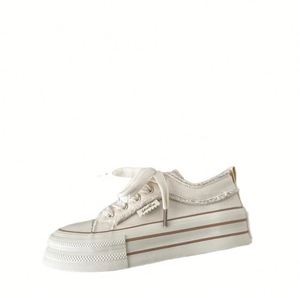 2026 Spring Autumn Women <b>Canvas</b> Shoes, Niche Design <b>Round</b> Toe Thick Sole White Sneakers, Versatile Casual Board Shoes - Product Image 3
