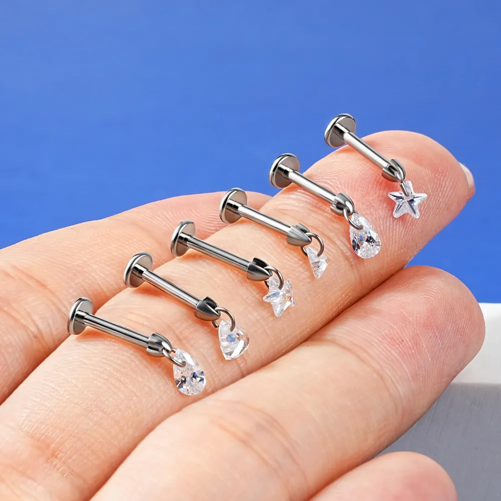 Yuvarlak zirkon Dangle kulak Piercing Implant sınıf titanyum Piercing takı ile ASTM F136 titanyum eşkenar dörtgen damla yıldız şekli zirkon