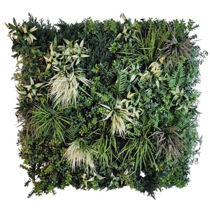Il pannello di parete artificiale di plastica UV ignifugo per le decorazioni all'aperto della festa nuziale presenta il Design della parete verde dell'erba degli arbusti - Product Image 6