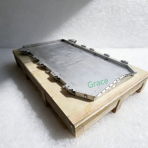 Piastra di raffreddamento liquida in <span class=keywords><strong>alluminio</strong></span> per frizione a stiramento/saldatura a fusione e brasatura sottovuoto per raffreddamento telecomunicazioni, lavorata a CNC con tubo in rame - Product Image 2