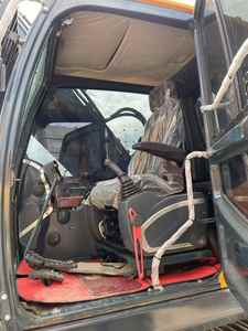 Excavatrice sur chenilles HYUNDAI 305LC-9T 2022 d'occasion, 30,5 tonnes, godet en bon état, 400 heures, moteur, boîte de vitesses, pompe Yuken, CE, en vente - Product Image 6