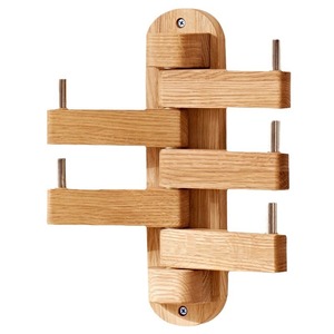 Estante de almacenamiento de madera para montar en la pared con ganchos de acero inoxidable para bolsos y abrigos, para uso en la entrada o el dormitorio. - Product Image 5