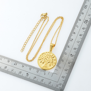 Collar chapado en oro Life of Tree de acero inoxidable de alta calidad para mujer - Product Image 3