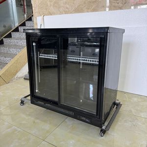 Réfrigérateur de présentation de boissons commercial avec éclairage LED tricolore, vitrine attrayante pour bières, idéal pour les bars et salons de thé - Product Image 6