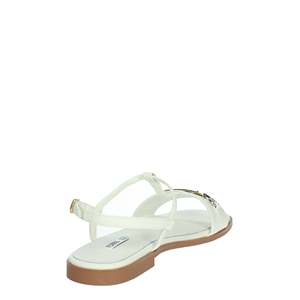 Sandales plates Ferre Donna F-251 en cuir blanc à bride en T pour femme – Chaussures d'été - Product Image 3