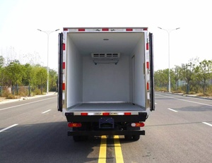 Nouveau camion frigorifique à double carburant 4x2 Flying Saucer avec conteneur frigorifique Euro <span class=keywords><strong>5</strong></span> de la marque Huili pour le transport de produits congelés - Product Image 5