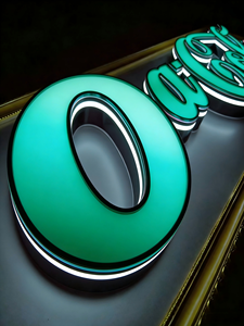 Letrero de Letras LED RGB Acrílicas con Diseño Personalizado Gratuito para Decoración de Logotipos de Negocios, Bares, KTV, Tiendas, Interiores y Exteriores - Product Image 3
