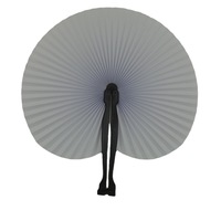 Éventail rond en plastique bon marché en gros Éventail pliant en papier coloré imprimé sur mesure comme faveur de mariage Éventail à main