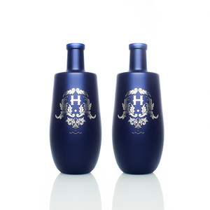 LIQUORPAC Botella de vidrio de licor azul oscuro con logotipo personalizado de lujo de alta calidad elegante vacía para empacar Vodka Brandy Whisky <span class=keywords><strong>Tequila</strong></span> - Product Image 2