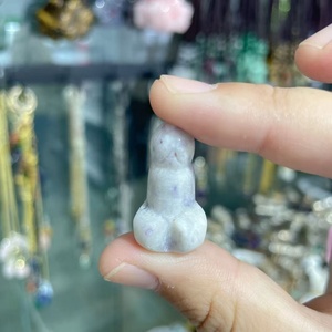 Vente en gros nouveauté artisanat en cristal de guérison sculpté à la main mélange de matériaux mini baguette de massage <span class=keywords><strong>pénis</strong></span> en cristal pour femme - Product Image 6