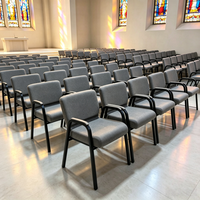 Chaises d'église empilables de 21 pouces avec accoudoirs en bois pour pasteur, théâtre, auditorium, conférences - Vente en gros