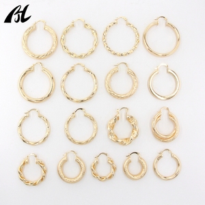 Beliebter Schmuck Hypoallergene Geometrische Chunky <span class=keywords><strong>Hoop</strong></span> Vergoldete Huggie-Ohrringe Damen Statement-Ohrringe - Product Image 5