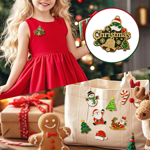 Épingles de personnage de Noël en gros insignes en métal de père Noël et de renne personnalisés pour les groupes de Caroling pièces d'école et jour de cavalier de Noël - Product Image 5