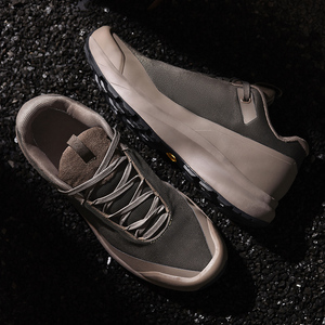 Chaussures de randonnée et de trekking pour hommes, haute qualité, personnalisées, hiver/été, sport de plein air, baskets décontractées blanches, empeigne en mesh, semelle extérieure en caoutchouc - Product Image 4