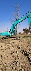 Kobelo <span class=keywords><strong>SK200</strong></span>-8 खुदाई इंजन पंप और गियरबॉक्स के साथ 20 टन ऑपरेटिंग वजन - Product Image 5