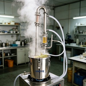 Distillateur d'huiles essentielles professionnel robuste en acier inoxydable 304 de 100 L pour usage industriel - Product Image 1