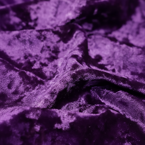 Tissu en velours doux et lisse pour de magnifiques robes, coussins et accessoires de décoration intérieure - Product Image 1