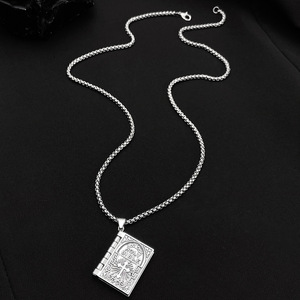 Nuovi arrivi <span class=keywords><strong>collana</strong></span> cristiana Flip <span class=keywords><strong>collana</strong></span> libro bibbia all'ingrosso <span class=keywords><strong>collana</strong></span> croce creativa gioielli regali per Christian - Product Image 2