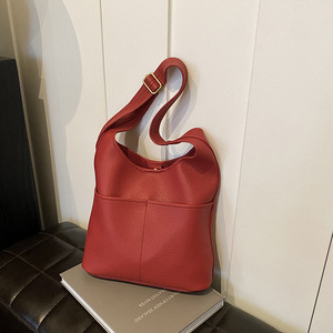 Bolso Tote <span class=keywords><strong>de</strong></span> Cuero Suave Estilo Retro <span class=keywords><strong>Academia</strong></span> 2026, Bolso <span class=keywords><strong>de</strong></span> Hombro Casual Simple y Versátil, Bolso <span class=keywords><strong>de</strong></span> Gran Capacidad para Mujer, Bolso Maternal - Product Image 4