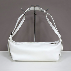 Sac à main personnalisé en cuir PU végétalien pour femme, sac à bandoulière, sac hobo sous le bras, sac à fermeture éclair pour femme avec sangle réglable - Product Image 5