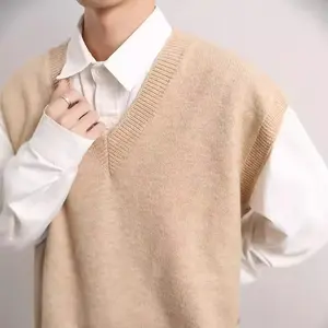 Otoño Invierno hombres Casual Color sólido sin mangas cuello en V pulóver cómodo Chaleco de punto cálido suelto 100% poliéster - Product Image 5