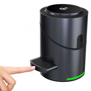 Base de Carga Inalámbrica Magnética 3 en 1 para Teléfonos, Auriculares y Relojes Inteligentes, Carga Rápida de 15 W, Botón Táctil Integrado - Product Image 4