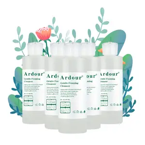 Nettoyant visage hydratant et nettoyant en profondeur à bulles élastiques OEM pour tous les types de peau avec nettoyant moussant doux à l'aloe vera