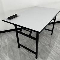 Bureau d'enseignant en bois pliable avec prise de courant et USB intégrés
