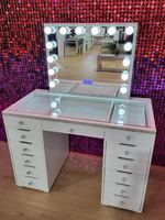 Coiffeuse moderne avec 7 tiroirs Coiffeuse à miroir avec diamant écrasé Coiffeuse à miroir